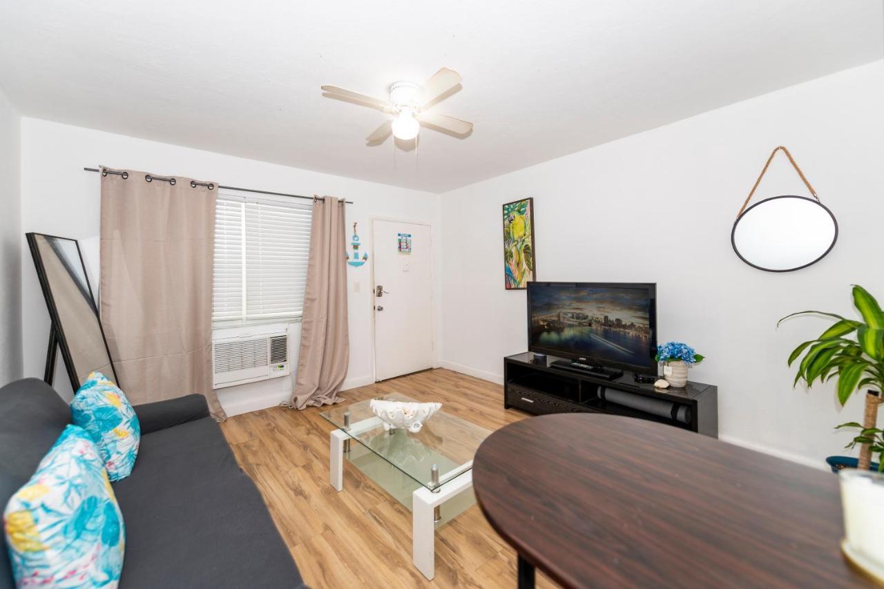 South Beach Apartments Miami Beach Bagian luar foto